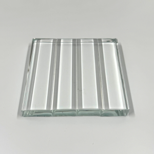 Luzora-Big-Reeded-Glas